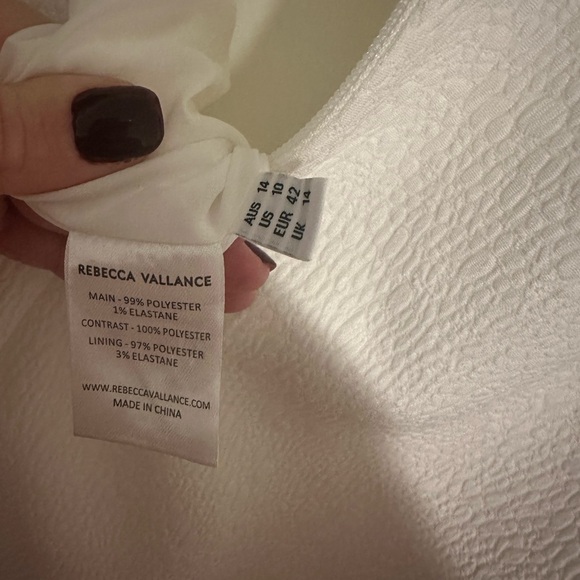 Rebecca Vallance Puff Sleeve V neck Midi dress - Picture 6 of 7